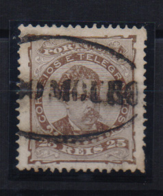 0958.jpg -     Lote:    958            Portugal       Descrição:         Carimbos nominativos. 1882/83 &mdash; D. Luís. De frente. CE57, 25 reis castanho obliterado com carimbo batido a preto "R. DO MOURO".         O       Valor Base:     &euro; 20,00     Valor Venda:     &euro; 20,00       