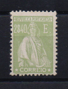 1262.jpg -     Lote:    1262            Portugal       Descrição:         1924/26 &mdash; Ceres. CE293. 2$40 verde seda.. Valor de catálogo &euro; 679,00.         ***       Valor Base:     &euro; 90,00     Valor Venda:     &euro; 140,00       
