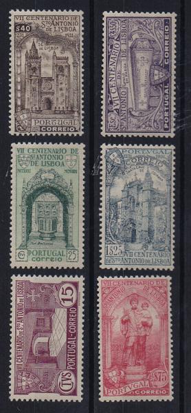 1309.jpg -     Lote:    1309            Portugal       Descrição:         1931 &mdash; 7.º Centenário da Morte de S. António. CE 531/36. Série completa. Valor de catálogo &euro; 185,00.         **       Valor Base:     &euro; 20,00     Valor Venda:     &euro; 20,00       