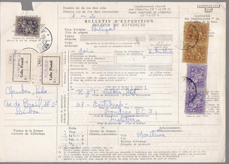 1336.jpg -     Lote:    1336            Portugal       Descrição:         1953 &mdash; Cavaleiro Medieval. Boletim de expedição de encomenda de Lisboa para Londres com dois selos de 50$00 CE777, dois selos de 20$00 CE776 e selo de $10 (preço do impresso) CE764.         DOC       Valor Base:     &euro; 10,00     Valor Venda:     Retirado     