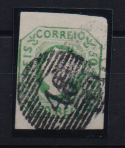 1433.jpg -     Lote:    1433            Açores       Descrição:         1853 &mdash; D. Maria I. Precursores. 50 reis verde, com duas margens excepcionais e duas normais, obliterado com carimbo numérico da 1.ª reforma de 20 barras "48 &mdash; ANGRA", batido a preto. Valor de catálogo &euro; 2.050,00.         O       Valor Base:     &euro; 250,00     Valor Venda:     Retirado     