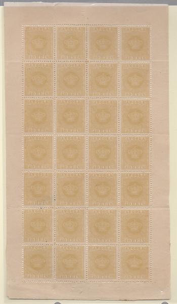 1461.jpg -     Lote:    1461            Angola       Descrição:         1881/85 &mdash; Tipo Coroa. CE13, 40 reis amarelo ocre, denteado 13 &frac12;. Folha completa com 28 selos. Valor de catálogo &euro; 1.988,00.         *       Valor Base:     &euro; 50,00     Valor Venda:     &euro; 80,00       
