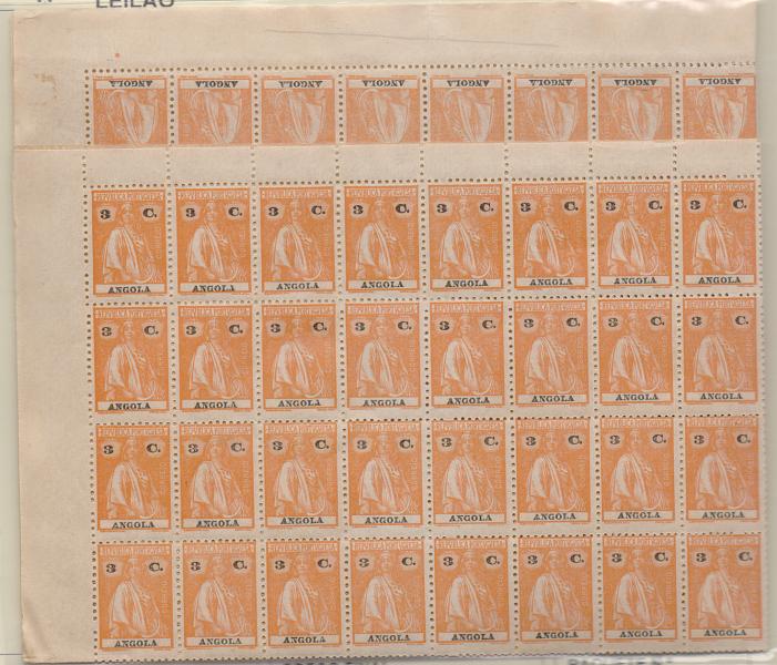 1482.jpg -     Lote:    1482            Angola       Descrição:         192&frac12;2 &mdash; Ceres. CE200, 3C laranja, papel liso, denteado 12x11 &frac12;. Folha completa com 180 selos, com 5 pontos de óxido no verso. Valor de catálogo &euro; 108,00.         ***       Valor Base:     &euro; 15,00     Valor Venda:     Retirado     