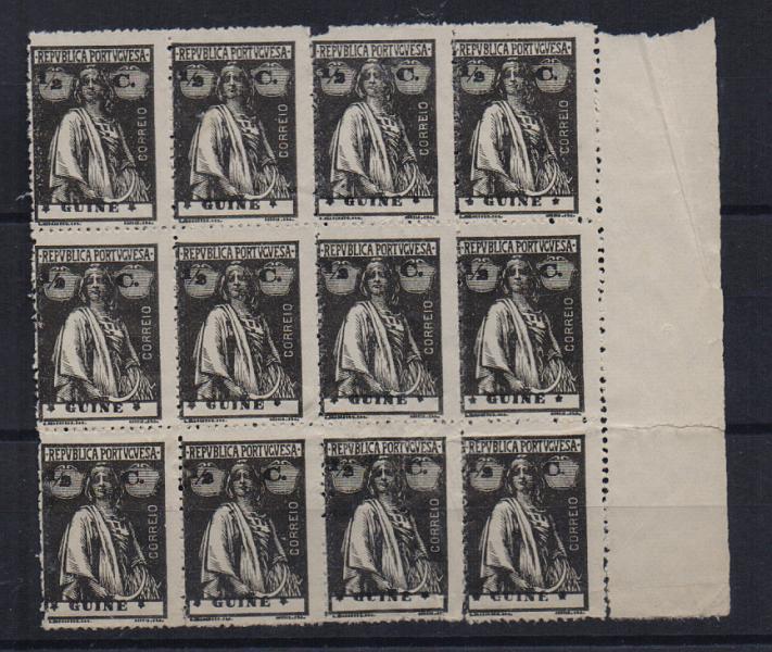 1500.jpg -     Lote:    1500            Guiné       Descrição:         1914 &mdash; Ceres. CE144, &frac12; C preto, papel liso, denteado 15x15. Bloco de 12 selos, com denteado deslocado, 10 selos com estrelas II/II e 2 com estrelas I/I, e legendas e valor com ligeira deslocação.         *       Valor Base:     &euro; 8,00     Valor Venda:     &euro; 16,00       