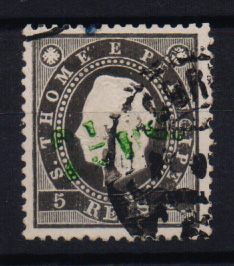 1620.jpg -     Lote:    1620            S. Tomé e Príncipe       Descrição:         1892 &mdash; D. Luís I, fita direita. Com sobretaxa. CE27, 2 &frac12; reis s/ 5 reis preto, sobrecarga a verde. Valor de catálogo &euro; 190,00.         O       Valor Base:     &euro; 40,00     Valor Venda:     Retirado     