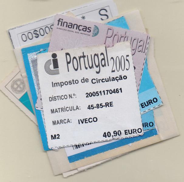 1991.jpg -     Lote:    1991      Lotes pelo Correio              Descrição:         Fiscais. Portugal. Imposto de Circulação. Lote com 14 selos de anos diversos e categorias diversas. Lote a ver.         Lote       Valor Base:     &euro; 5,00     Valor Venda:     &euro; 10,00       