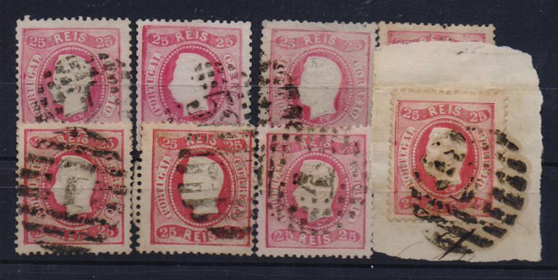 2104.jpg -     Lote:    2104      Lotes pelo Correio       Portugal       Descrição:         1867/70 &mdash; D. Luís I, fita curva, denteados. CE30, 25 reis carmim. Lote com 8 selos usados, cunhos III, V, VII, VIII, IX, X. XI e XII.         O       Valor Base:     &euro; 6,00     Valor Venda:     &euro; 6,00       