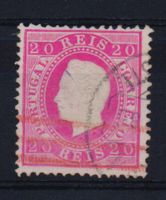 2136.jpg -     Lote:    2136      Lotes pelo Correio       Portugal       Descrição:         1884 &mdash; D. Luís I. Fita direita.Nova cor. CE66, 20 reis carmim rosa, denteado 12 &frac12;. Valor de catálogo &euro; 98,00.         O       Valor Base:     &euro; 15,00     Valor Venda:     Retirado     