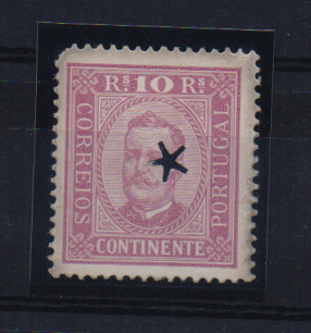 2143.jpg -     Lote:    2143      Lotes pelo Correio       Portugal       Descrição:         1892/93 &mdash; D. Carlos I tipo Diogo neto. CE69, 10 reis, denteado 13 &frac12;, perfurado com estrela de 5 pontas do telégrafo. Selo com um dente curto,         *       Valor Base:     &euro; 5,00     Valor Venda:     &euro; 5,00       