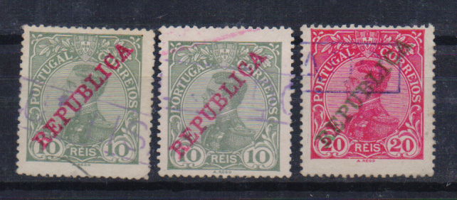 2165.jpg -     Lote:    2165      Lotes pelo Correio       Portugal       Descrição:         1910 &mdash; D. Manuel II, com sobrecarga REPUBLICA. Lote composto por dois selos de 10 reis CE172 e um selo de 20 reis CE174, obliterados com carimbo batido a violeta "INUTILISADO".         O       Valor Base:     &euro; 5,00     Valor Venda:     Retirado     