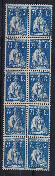 2191.jpg -     Lote:    2191      Lotes pelo Correio       Portugal       Descrição:         1917/20 &mdash; Ceres. CE229, 7 &frac12; c azul, denteado 12x11 &frac12;. Bloco com 10 selos. Valor de catálogo &euro; 10,00.         ***       Valor Base:     &euro; 3,00     Valor Venda:     &euro; 6,00       