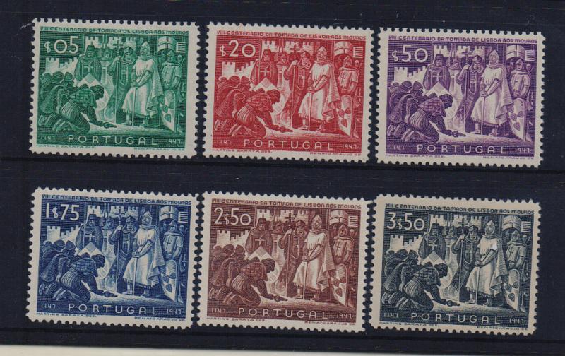 2275.jpg -     Lote:    2275      Lotes pelo Correio       Portugal       Descrição:         1947 &mdash; 8.º Centenário da Tomada de Lisboa aos Mouros. CE685/690. Valor de catálogo &euro; 77,00.         ***       Valor Base:     &euro; 8,00     Valor Venda:     &euro; 12,00       