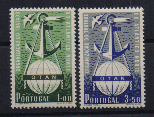 2289.jpg -     Lote:    2289      Lotes pelo Correio       Portugal       Descrição:         1952 &mdash; 3.º Aniversário da OTAN. CE749/50. Série completa. Valor de catálogo &euro; 361,00.         **       Valor Base:     &euro; 25,00     Valor Venda:     Retirado     