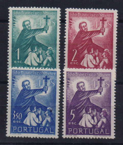 2293.jpg -     Lote:    2293      Lotes pelo Correio       Portugal       Descrição:         1952 &mdash; 4.º Centenário da Morte de S. Francisco Xavier. CE759/62. Série completa. Valor de catálogo &euro; 92,00.         **       Valor Base:     &euro; 7,00     Valor Venda:     &euro; 7,00       