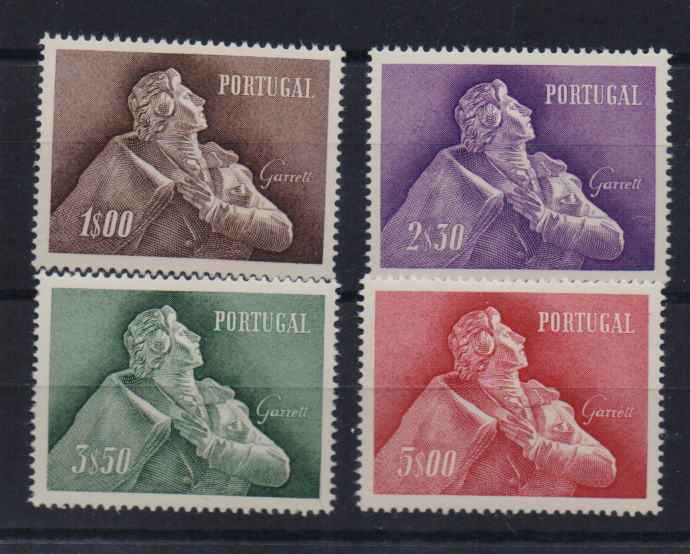 2308.jpg -     Lote:    2308      Lotes pelo Correio       Portugal       Descrição:         1957 &mdash; Almeida Garrett. CE827/830. Série completa. Valor de catálogo &euro; 164,00.         **       Valor Base:     &euro; 10,00     Valor Venda:     &euro; 10,00       