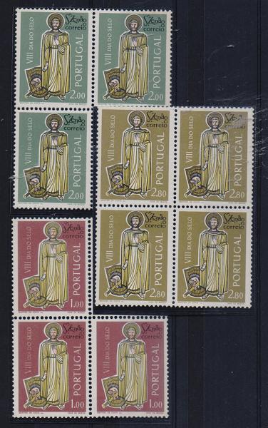 2319.jpg -     Lote:    2319      Lotes pelo Correio       Portugal       Descrição:         1962 &mdash; 8.º Dia do Selo. CE901/903. Série completa em quadras. Valor de catálogo &euro;23,60.         ***       Valor Base:     &euro; 3,00     Valor Venda:     &euro; 3,00       