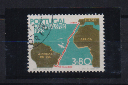 2328.jpg -     Lote:    2328      Lotes pelo Correio       Portugal       Descrição:         1972 &mdash; Cinquentenário da 1.ª Travessia Aérea Lisboa &mdash; Rio de Janeiro. CE1174, 3$80,denteado 13 &frac12;. Valor de catálogo &euro; 77,00.         O       Valor Base:     &euro; 10,00     Valor Venda:     &euro; 10,00       