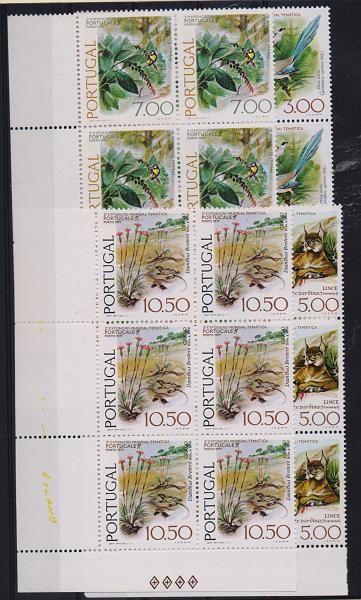 2339.jpg -     Lote:    2339      Lotes pelo Correio       Portugal       Descrição:         1976 &mdash; 2.ª Exposição Mundial Temática * Portucale 77. CE1296/99. Série em blocos de 6 selos. Valor de catálogo &euro; 29,60.         ***       Valor Base:     &euro; 5,00     Valor Venda:     Retirado     