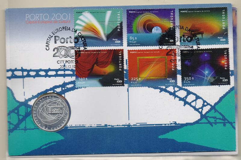 2493.jpg -     Lote:    2493      Lotes pelo Correio       Portugal       Descrição:         200&frac12;002 &mdash; Porto Capital Europeia da Cultura + Euro * Primeira emissão. FDC com série completa + FDC com selo de &euro;1,00. Ambos com as moeda comemorativas dos eventos.         FDC       Valor Base:     &euro; 15,00     Valor Venda:     Retirado     