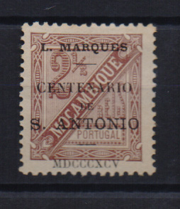 2587.jpg -     Lote:    2587      Lotes pelo Correio       Lourenço Marques       Descrição:         1895 &mdash; Selos de D. Carlos I de Moçambique com sobrecarga do "Centenário de S. António". CE23, 2 &frac12; reis, denteado 11 &frac12;. Valor de catálogo &euro; 11,00.         *       Valor Base:     &euro; 5,00     Valor Venda:     &euro; 7,00       