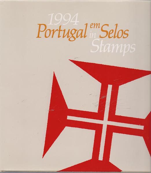 2681.jpg -     Lote:    2681      Lotes pelo Correio              Descrição:         1994 &mdash; Livros anuais dos CTT. Portugal em selos 1994. Valor de catálogo &euro; 142,00.         Livro       Valor Base:     &euro; 30,00     Valor Venda:     &euro; 30,00       