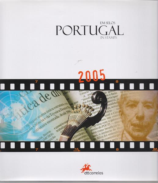 2689.jpg -     Lote:    2689      Lotes pelo Correio              Descrição:         2005 — Livros anuais dos CTT. Portugal em selos 2005. Valor de catálogo € 270,00         Livro       Valor Base:     € 40,00     Valor Venda:     Retirado     