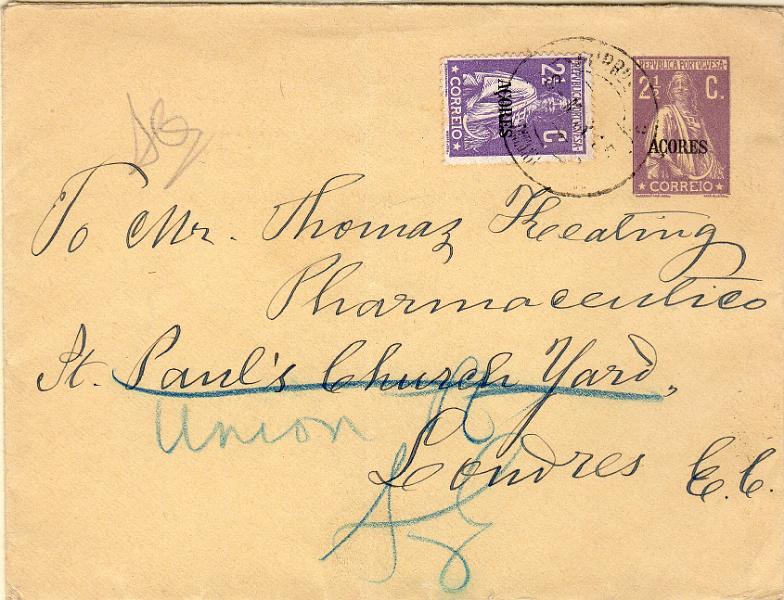 0446.jpg -     Lote:    446                   Descrição:         1913 &mdash; Ceres. Sobrescritos de Portugal com a sobrecarga "AÇORES" (V) a preto. OM11, 2 &frac12; C violeta claro. Circulado com selo adicional tipo Ceres de 2 &frac12; C CE154 para Londres, com trânsito pela Horta (12.03.15).        IC       Valor Base:     &euro; 15,00     Valor Venda:     &euro;      