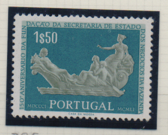 0844.jpg -     Lote:    844                   Descrição:         1954 &mdash; 150.º Aniversário da Fundação da Secretaria de Estado dos Negócios da Fazenda. Ensaio de cor, denteado, do selo de 1$50 CE795, com o desenho final e nas cores azul e verde. R.        PRV       Valor Base:     &euro; 20,00     Valor Venda:     &euro;      