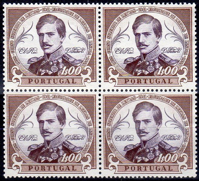 0852.jpg -     Lote:    852                   Descrição:         1961 &mdash; 1.º Centenário da Fundação da Faculdade de Letras da Universidade de Lisboa. CE874, 1$00. Quadra de provas de cor em castanho e violeta, denteadas, sem goma. Cores não aprovadas. MB e MR.        PRV       Valor Base:     &euro; 20,00     Valor Venda:     &euro;      