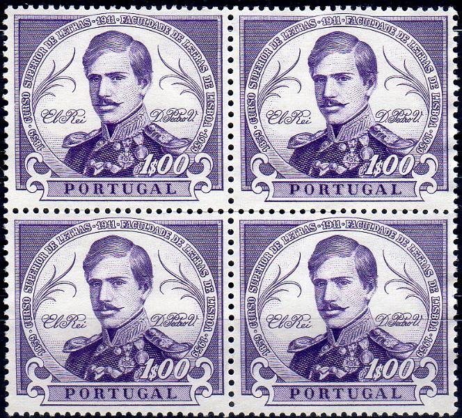 0858.jpg -     Lote:    858                   Descrição:         1961 &mdash; 1.º Centenário da Fundação da Faculdade de Letras da Universidade de Lisboa. CE874, 1$00. Quadra de provas de cor em violeta, denteadas, sem goma. Cores não aprovada. MB e MR.        PRV       Valor Base:     &euro; 20,00     Valor Venda:     &euro;      