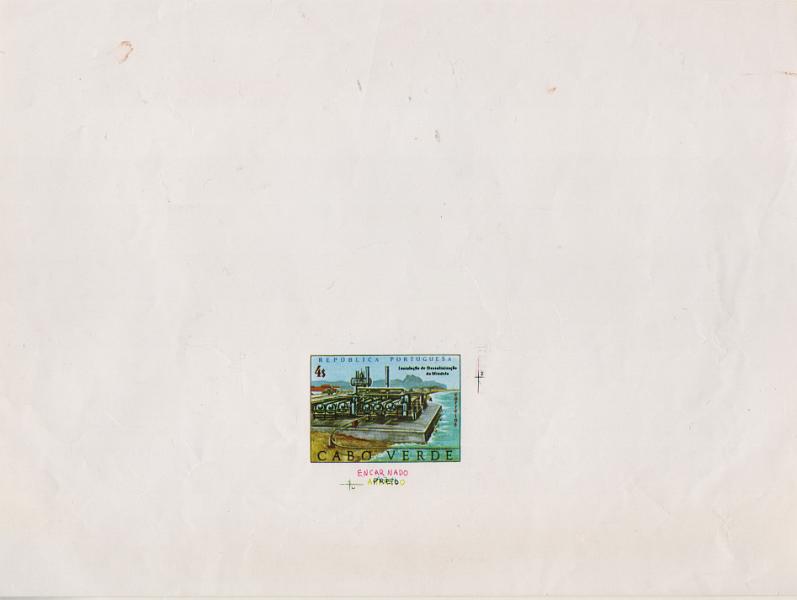 0886.jpg -     Lote:    886                   Descrição:         1968 &mdash; Motivo de Cabo Verde * Instalação de dessalinização do Mindelo. CE348. Prova não denteada de grande formato (243x180), com miras e anotações a cor. Raro.        PRV       Valor Base:     &euro; 50,00     Valor Venda:     &euro;      