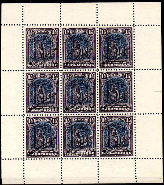 0908.jpg -     Lote:    908                   Descrição:         1918 &mdash; Motivos locais. CE120, 1 &frac12; c. Folha de apresentação com nove provas em castanho e azul, com furo de segurança de sobrecarga "WATERLOW & SONS; LTD / SPECIMEN.        PRV       Valor Base:     &euro; 35,00     Valor Venda:     &euro;      
