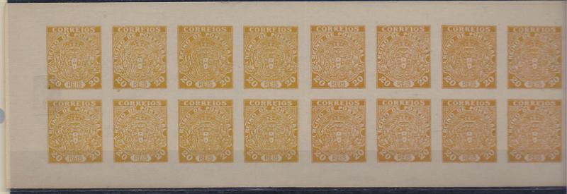 0980.jpg -     Lote:    980                   Descrição:         1919 &mdash; Escudo Nacional Monárquico. Não Emitidos. Folha miniatura de 16 selos de 20 reis amarelo. Selos tidos como FALSOS.        *       Valor Base:     &euro; 25,00     Valor Venda:     &euro;      
