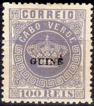 1007.jpg -     Lote:    1007                   Descrição:         1879/82 &mdash; Tipo Coroa. Selos de Cabo Verde com sobrecarga "GUINÉ" pequena. FALSOS". CE7, 100 reis lilás malva, denteado 12 &frac12;, com sobrecarga FALSA.        *       Valor Base:     &euro; 20,00     Valor Venda:     &euro;      