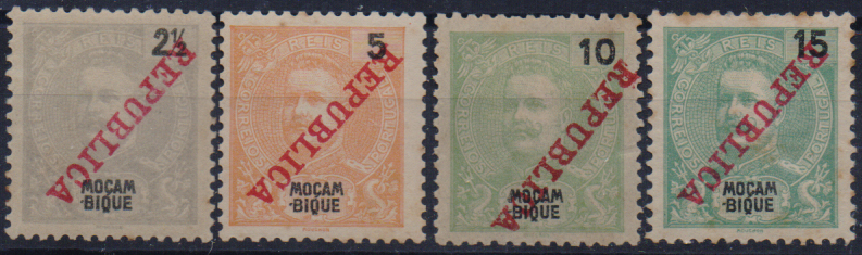 1038.jpg -     Lote:    1038                   Descrição:         1911 &mdash; D. Carlos I Mouchon. CE103/106, 2 &frac12;, 5, 10 e 15 reis. Todos com a sobrecarga invertida. Três selos com pontos de óxido. Lote a ver.        **       Valor Base:     &euro; 20,00     Valor Venda:     &euro;      