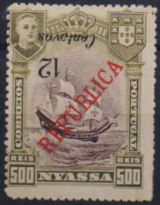 1076.jpg -     Lote:    1076                   Descrição:         1921 &mdash; D. Manuel II, com sobrecarga REPUBLICA e sobretaxa de Lisboa. CE92, 12c s/ 500 reis. Selo com a sobretaxa invertida.        **       Valor Base:     &euro; 15,00     Valor Venda:     &euro;      