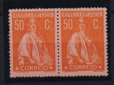 1178.jpg -     Lote:    1178                   Descrição:         1912 &mdash; Ceres. CE219, 50c laranja s/ salmão, denteado 15x14. Par de selos novos sem sinal de charneira. Valor de catálogo &euro; 130,00.        ***       Valor Base:     &euro; 28,00     Valor Venda:     &euro;      