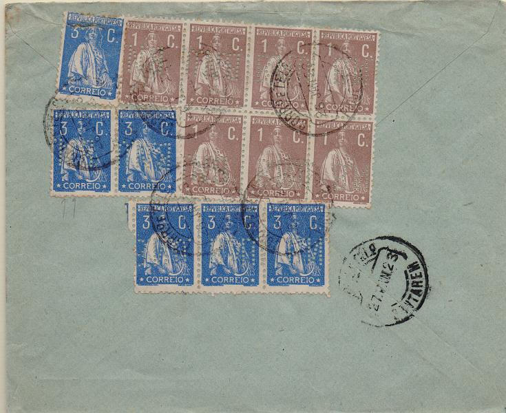 1189.jpg -     Lote:    1189                   Descrição:         1912/17 &mdash; Ceres. Sobrescrito circulado da Figueira (26.06.23) para Santarém (27.02.23) com bloco de 7 selos de 1c CE221 e 6 selos de 3c CE224. Todos perfurados com B.N.U. &mdash; Banco Nacional Ultramarino.        Carta       Valor Base:     &euro; 18,00     Valor Venda:     &euro;      