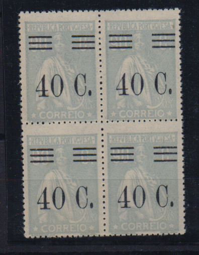 1274.jpg -     Lote:    1274                   Descrição:         1928/29 &mdash; Ceres, com sobretaxa. CE475, 40c s/ 90c azul claro, denteado 15x14. Quadra. Valor de catálogo &euro; 128,40        ***       Valor Base:     &euro; 18,00     Valor Venda:     &euro;      