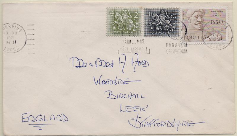 1313.jpg -     Lote:    1313                   Descrição:         1971 &mdash; Escultores. CE1102, 1$50 sépia, denteado 13 &frac12;, em sobrescrito circulado de Lagos (13.12.71) para a Inglaterra + selos tipo Cavaleiro Medieval de 50c e 2$00. MR.        Carta       Valor Base:     &euro; 200,00     Valor Venda:     &euro;      