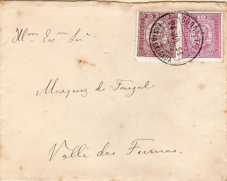 1370.jpg -     Lote:    1370                   Descrição:         1892/93 &mdash; D. Carlos I tipo Diogo Neto. Sobrescrito circulado de Ponta Delgada (24.07.95 para Vale das Furnas com selos de 10 e 15 reis, ambos em papel porcelana, denteado 13 172, CE 2/3. Rara circulação interna.        Carta       Valor Base:     &euro; 20,00     Valor Venda:     &euro;      
