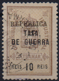 1456.jpg -     Lote:    1456                   Descrição:         1919 &mdash; Imposto Postal. Estampilha fiscal com sobrecarga REPUBLICA e TAXA DE GUERRA. CE IP1, 10 reis, castanho e bistre. Valor de catálogo &euro; 75,00.        O       Valor Base:     &euro; 15,00     Valor Venda:     &euro;      