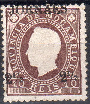 1552.jpg -     Lote:    1552                   Descrição:         1893 &mdash; D. Luís I, fita direita, com sobretaxa. CE24, 2 &frac12; s/ 40 reis castanho-vermelho. Valor de catálogo &euro; 100,00.        *       Valor Base:     &euro; 25,00     Valor Venda:     &euro;      