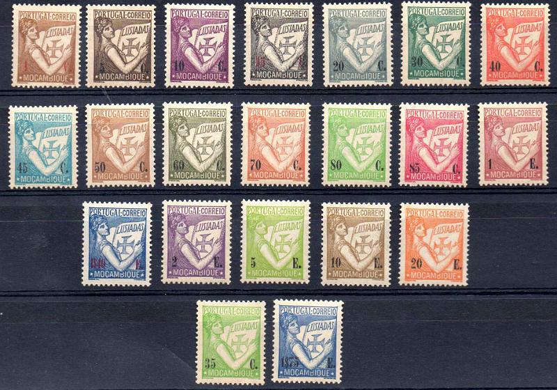 1584.jpg -     Lote:    1584                   Descrição:         1933/47 &mdash; Lusíadas. CE270/288 + CE319/320. As duas séries completas. Valor de catálogo &euro; 140,00        **       Valor Base:     &euro; 25,00     Valor Venda:     &euro;      