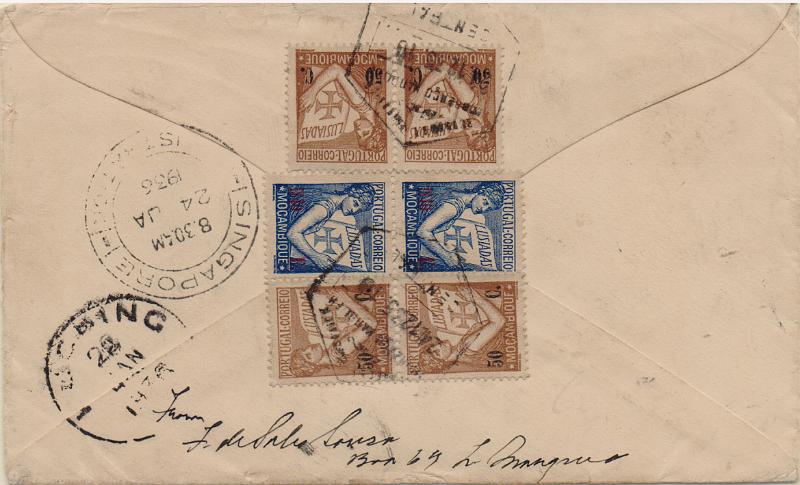 1585.jpg -     Lote:    1585                   Descrição:         1933 &mdash; Lusíadas. Sobrescrito circulado registado de L. Marques (24.12.35) para Kuching / Sarawak (Malásia Orienta) com trânsito por Singapura (24.01.36) com 4 selos de $50 (dois pares) CE278 + par de 1$40 CE284.        Carta       Valor Base:     &euro; 15,00     Valor Venda:     &euro;      