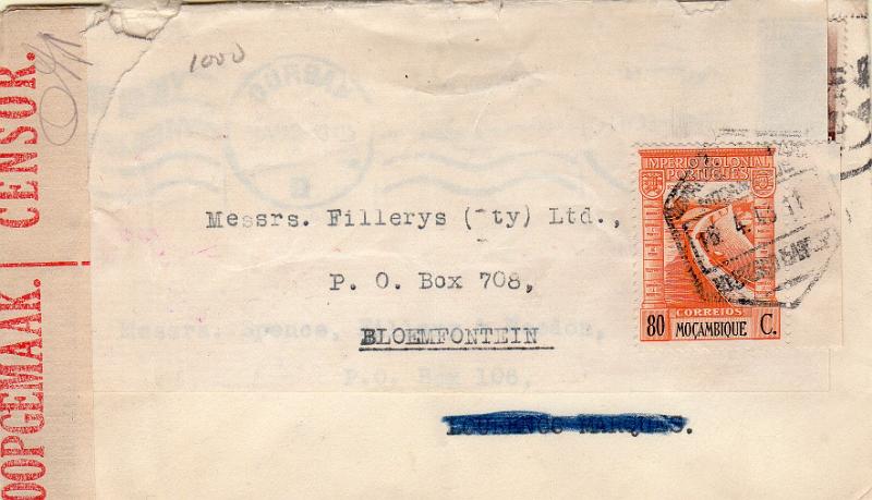 1586.jpg -     Lote:    1586                   Descrição:         1938 &mdash; Império Colonial Português. Reexpedição. Sobrescrito circulado de Durban (01.04.43) para Lourenço Marques com selo de 1 &frac12; d. Reexpedido para Bloemfontein com selo de 80C CE300 com colagem de tira de papel com a nova morada. Censurado.        Carta       Valor Base:     &euro; 10,00     Valor Venda:     &euro;      