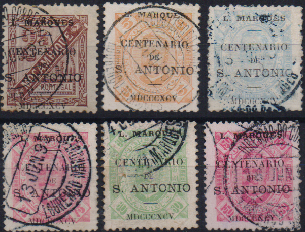 1618.jpg -     Lote:    1618                   Descrição:         1895 &mdash; Selos de D. Carlos I, de Moçambique, com a sobrecarga do "Centenário de S. António". Lote de 4 selos de 2 &frac12;, 5, 50, 75, 80 e 150 reis em CE23, 24, 26, 27, 28 e 30. Valor de catálogo &euro; 305,70.        O       Valor Base:     &euro; 90,00     Valor Venda:     &euro;      
