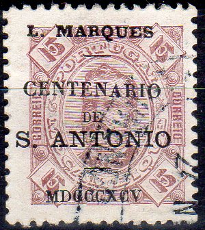 1619.jpg -     Lote:    1619                   Descrição:         1895 &mdash; Selos de D. Carlos I tipo Diogo Neto com sobrecarga "Centenário de S. António". 15 reis castanho, denteado 11 &frac12;. NÃO CATAlOGADO. Selo provavelmente sobrecarregado por engano por uma folha de 15 reis estar intercalada nas folhas de 100 reis sobrecarregadas. R.        O       Valor Base:     &euro; 100,00     Valor Venda:     &euro;      