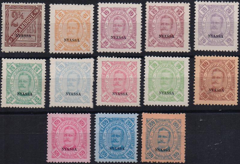 1657.jpg -     Lote:    1657                   Descrição:         1898 &mdash; D. Carlos I. Selos de Moçambique com sobrecarga NYASSA CE1/13. Série completa. Valor de catálogo &euro; 97,20.        **       Valor Base:     &euro; 20,00     Valor Venda:     &euro;      