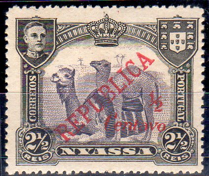 1675.jpg -     Lote:    1675                   Descrição:         1921 &mdash; D. Manuel II, com sobretaxa. CE82A, &frac12; C s/ 2 &frac12; reis violeta. Selo em muito bom estado. Valor de catálogo &euro; 550,00.        **       Valor Base:     &euro; 150,00     Valor Venda:     &euro;      